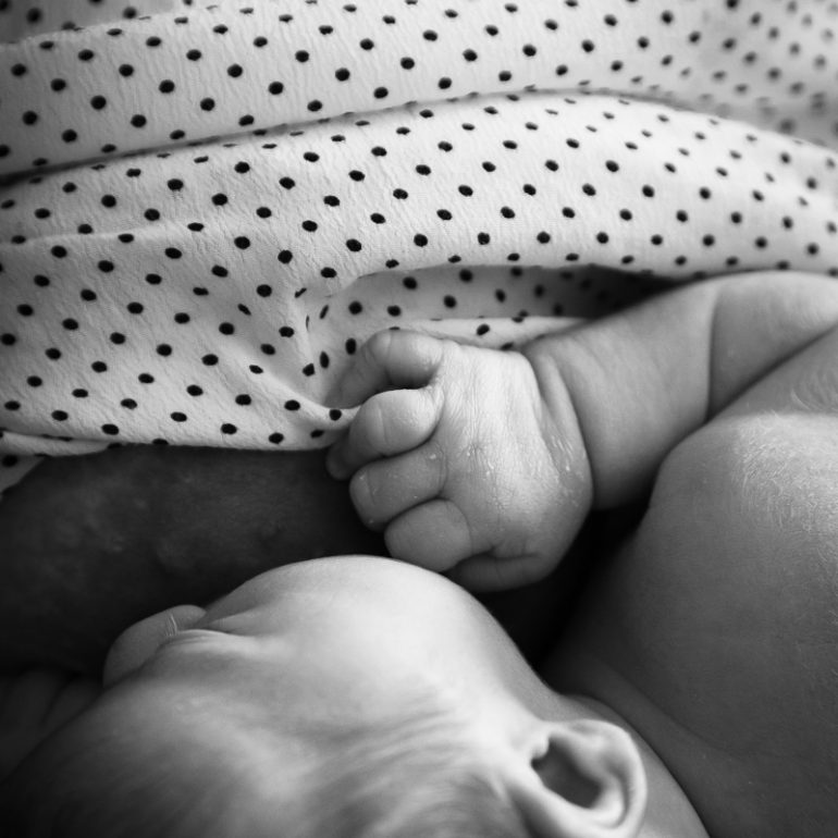 Sesión recién nacido en domicilio