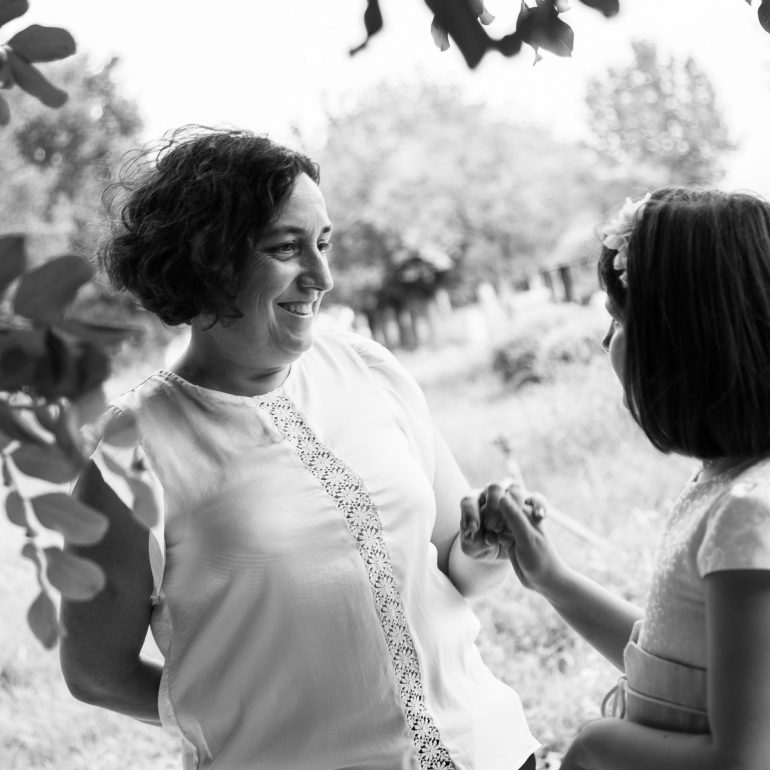 Sesión de fotos de comunión en exteriores.