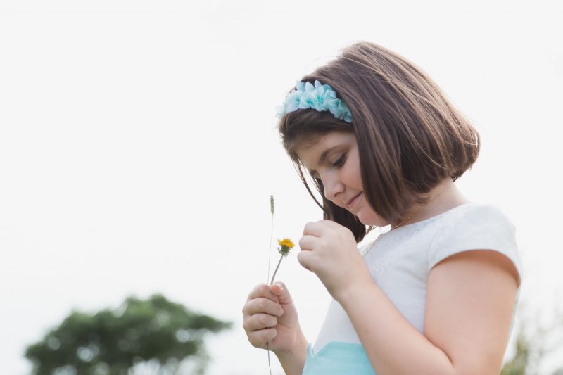 Sesión de fotos de comunión en exteriores.