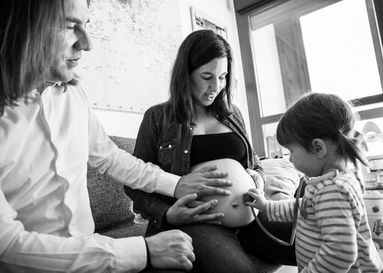 Reportaje embarazo en domicilio.