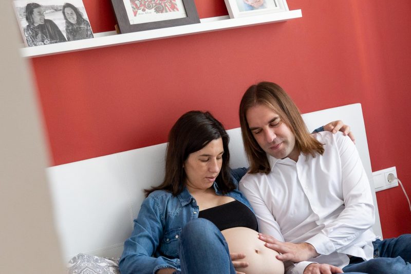 Reportaje embarazo en domicilio.