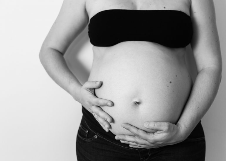 Reportaje embarazo en domicilio.