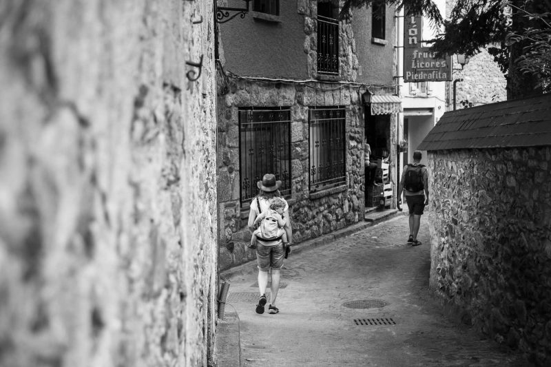 Reportaje documental de familia en exteriores.