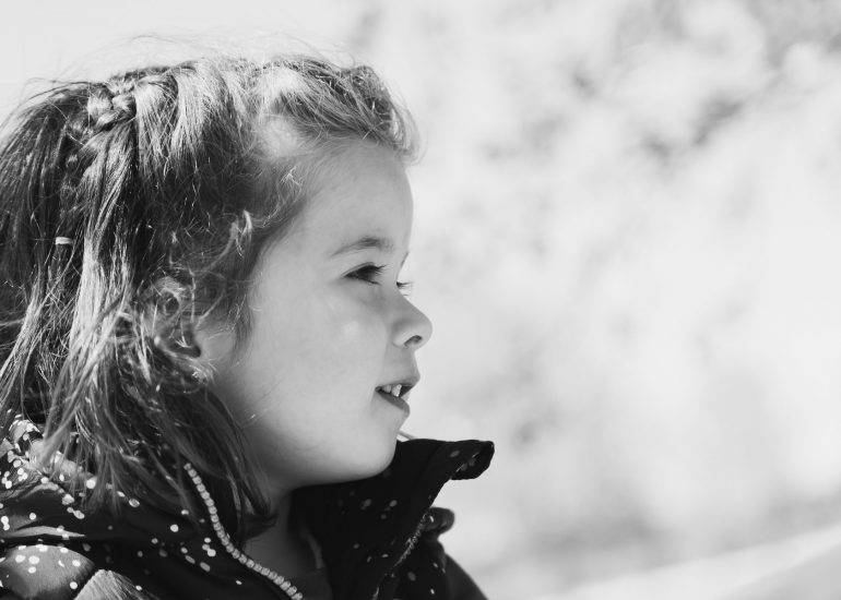 Reportaje documental de familia en exteriores.