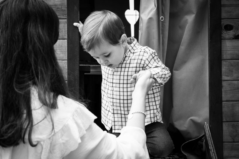 Reportaje documental de familia en exteriores.