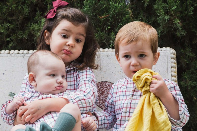 Reportaje documental de familia en exteriores.