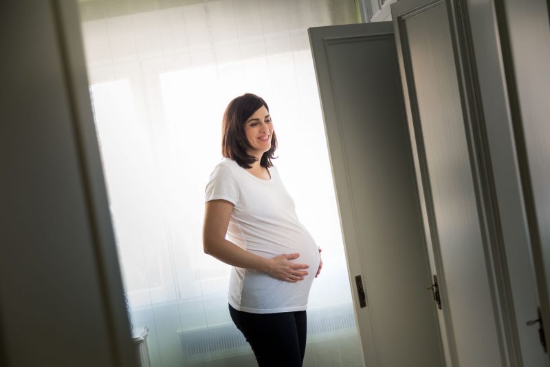 Sesión embarazo en domicilio